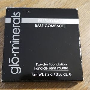 Golden medium Glo minerals pressed base